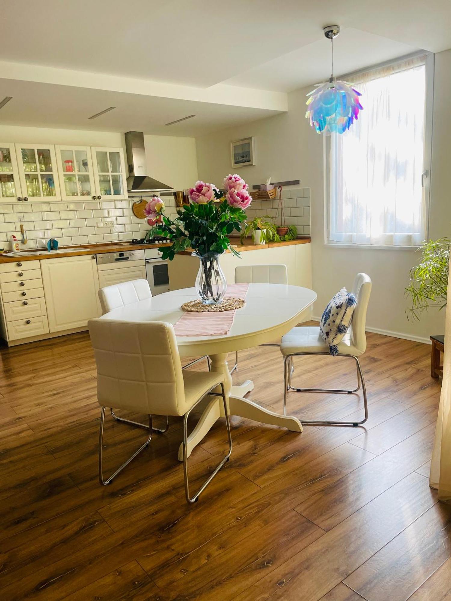 70M2 Romantic Living In The Old Town With Garden Bratislava Exterior foto